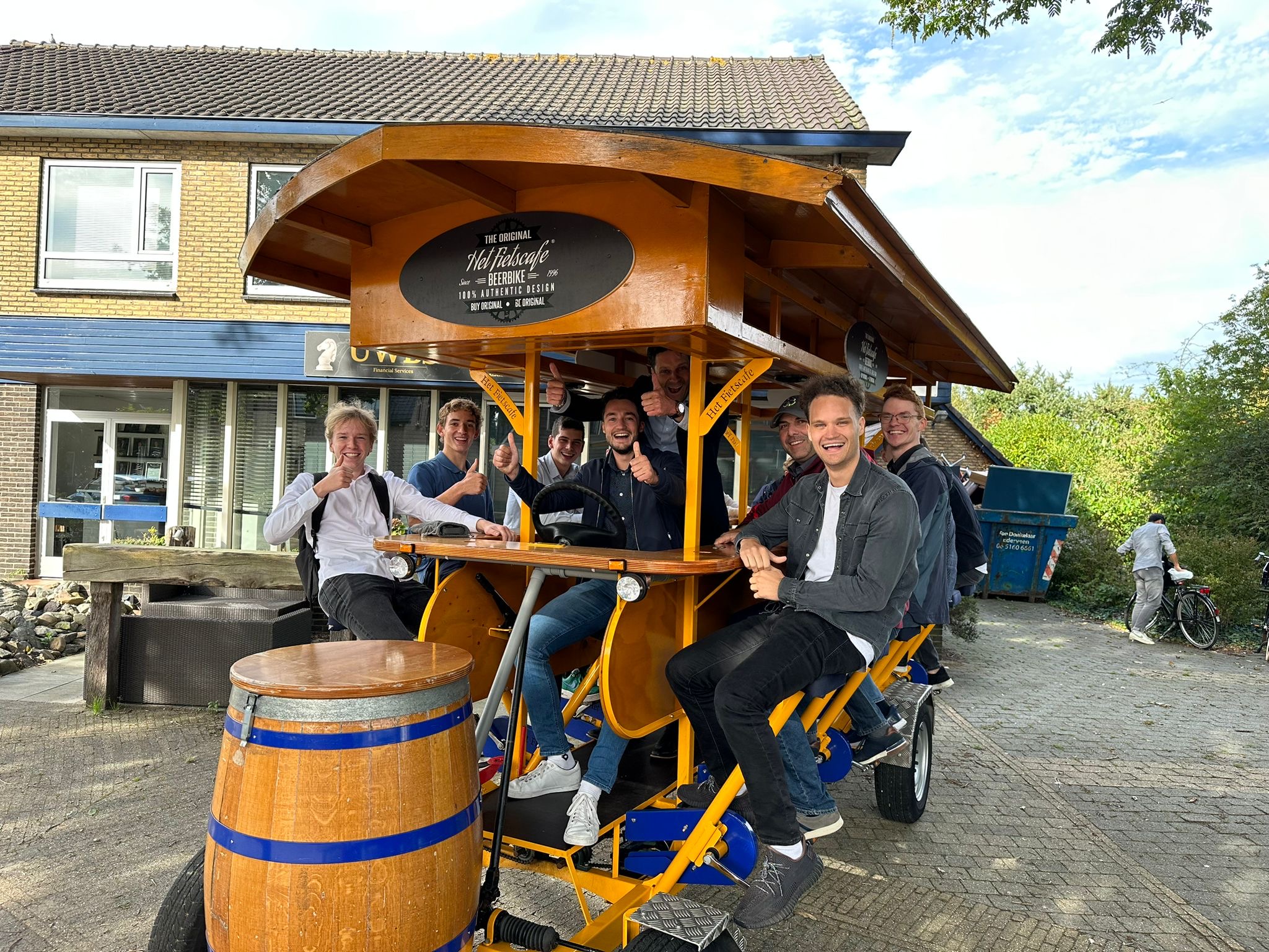 Teamuitje: bierfiets